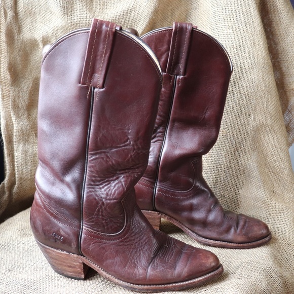 Frye Other - Vintage Frye Men’s Cowboy pull on boots 2350